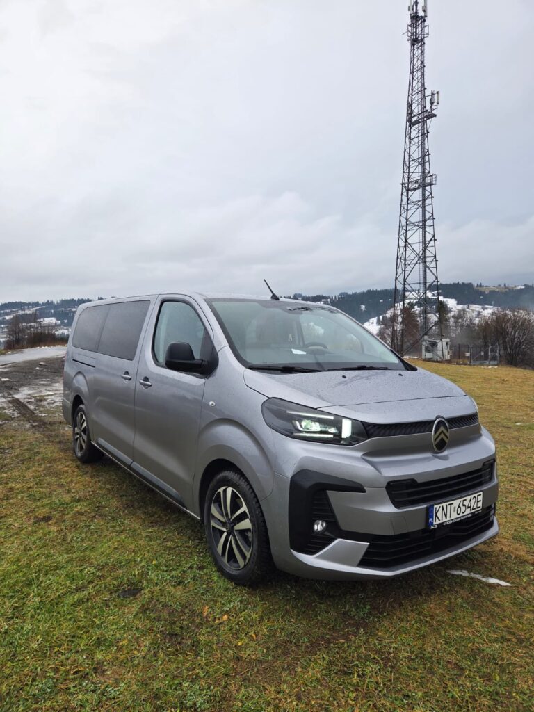 Taxi Zakopane – komfortowy samochód Tatra Prime
